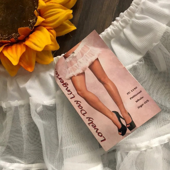 🌻5/$25🌻Lovely Day Lingerie Petticoat OSFM - Picture 3 of 4